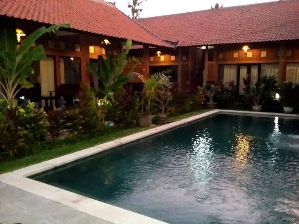 The Sari Bungalows Pemuteran Exteriör bild
